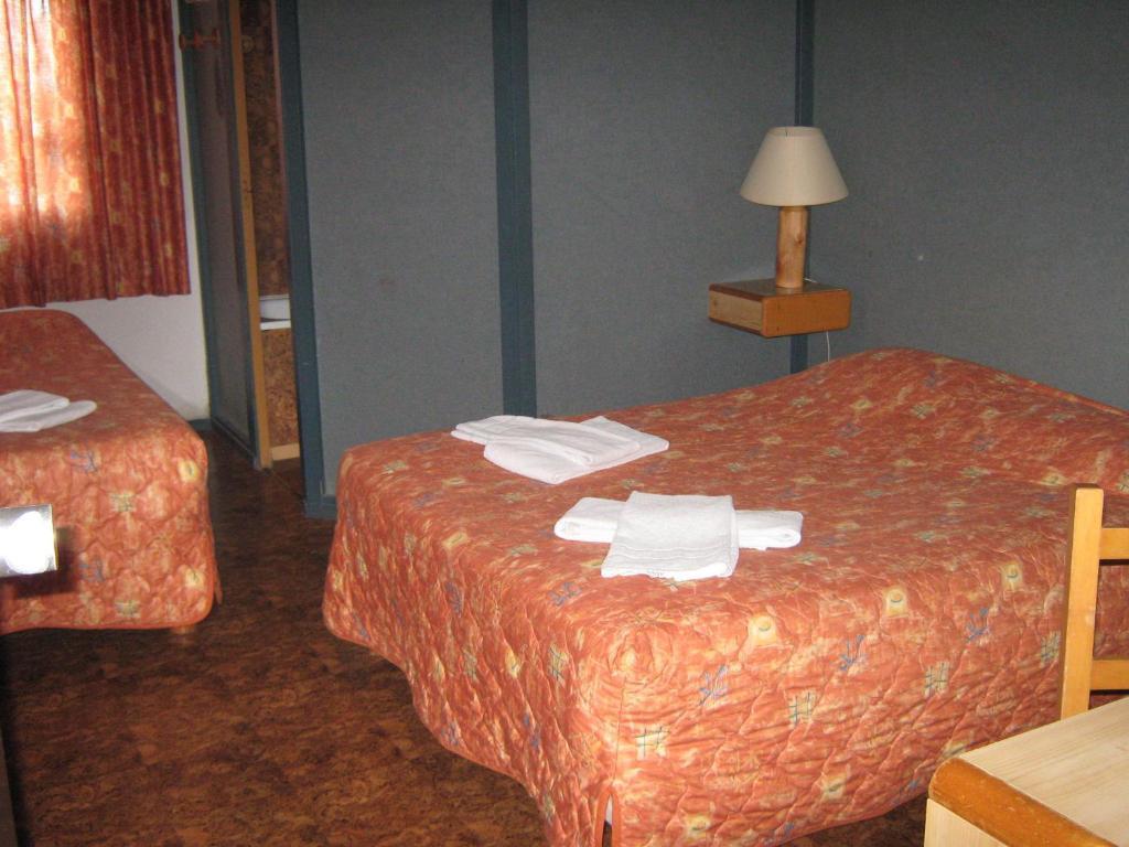 Hotel Le Pressoir - Auxerre Appoigny Luaran gambar