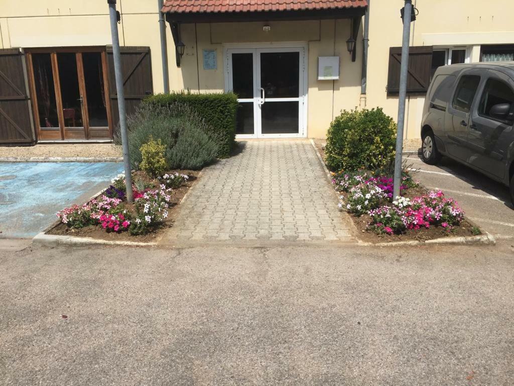 Hotel Le Pressoir - Auxerre Appoigny Luaran gambar
